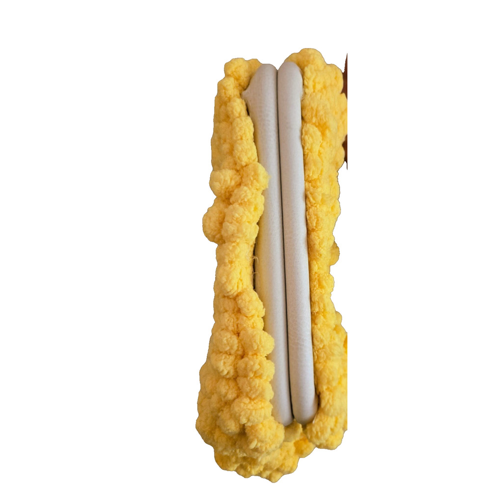 Handmade yellow thick chenille yarn clutch handbag - Picture 6 of 10